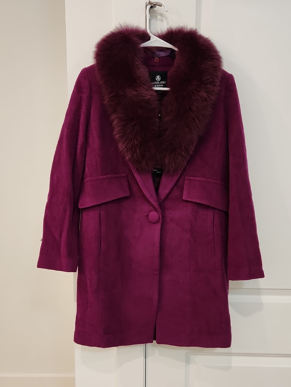NWT Real Fox Fur Collar Large Collar 80% Wool Coat